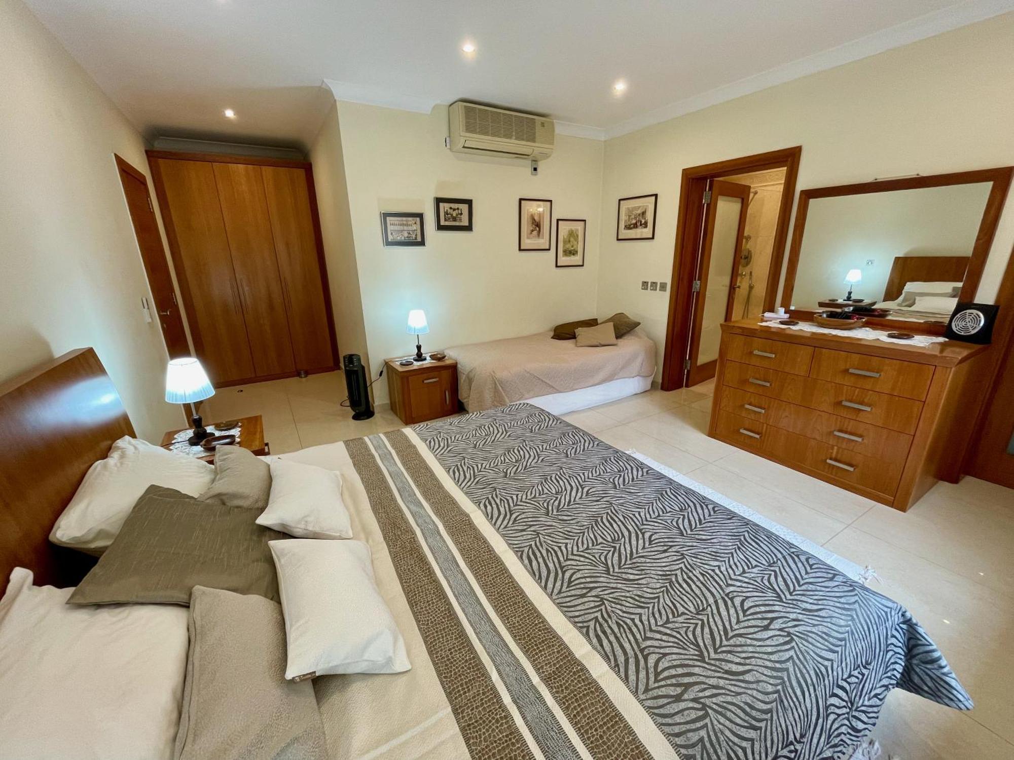 מליאהה Spacious Luxurious Apartment With Seaview מראה חיצוני תמונה